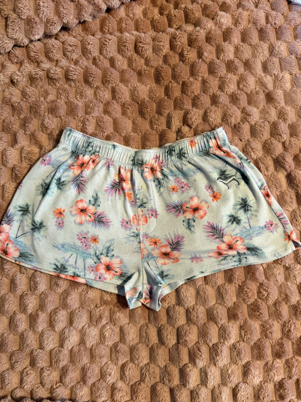 PINK Victoria's Secret Light Blue Floral Button-Front Tank